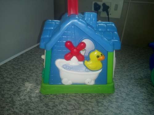 Melissa and Doug, LeapFrog & other educational toys for fine motor skills development